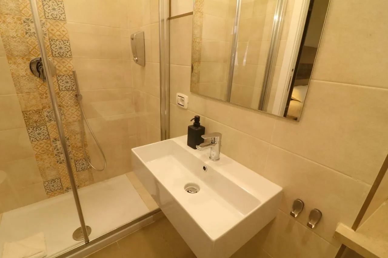 Borgonove Bed & Breakfast Roma 2*,